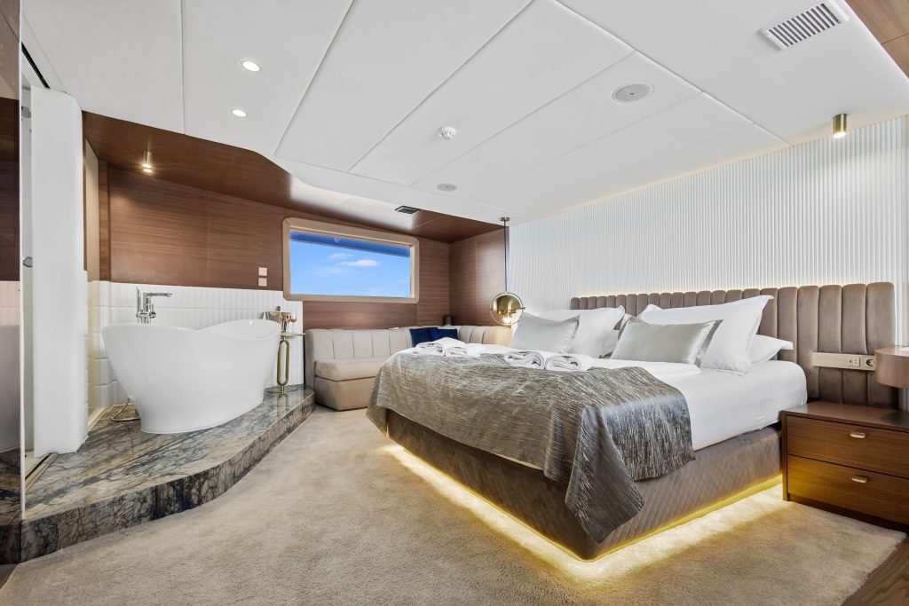 57. BELLA - Master stateroom - Main deck