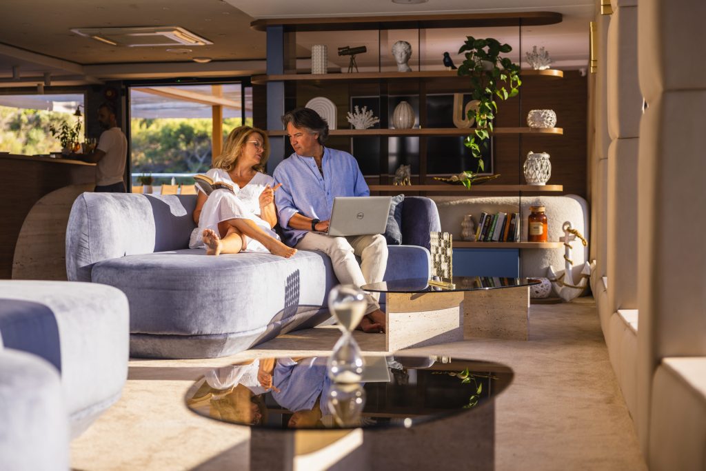 BELLA Lifestyle BELLA Lifestyle