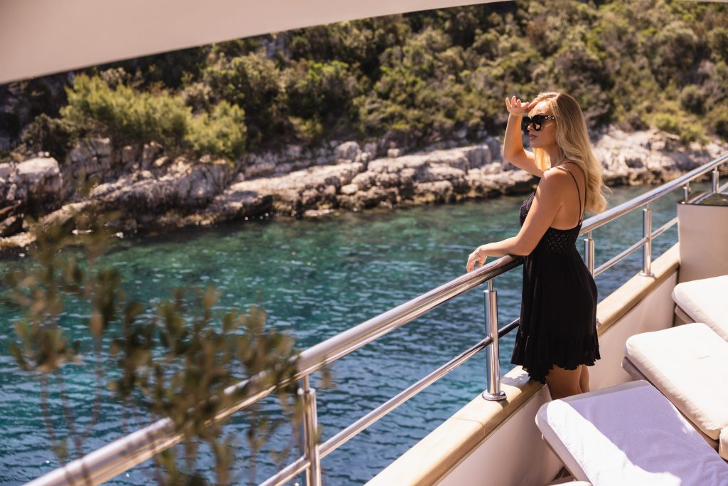 BELLA Lifestyle BELLA Lifestyle